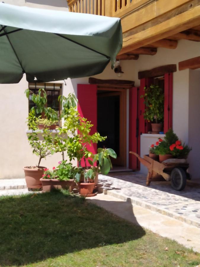 La Ritonda Hotel Revine Lago Exterior photo